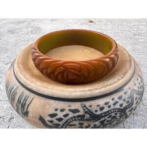 Vintage Bakelite Floral with Leaves Carved Bracelet Chocolate Brown Tested